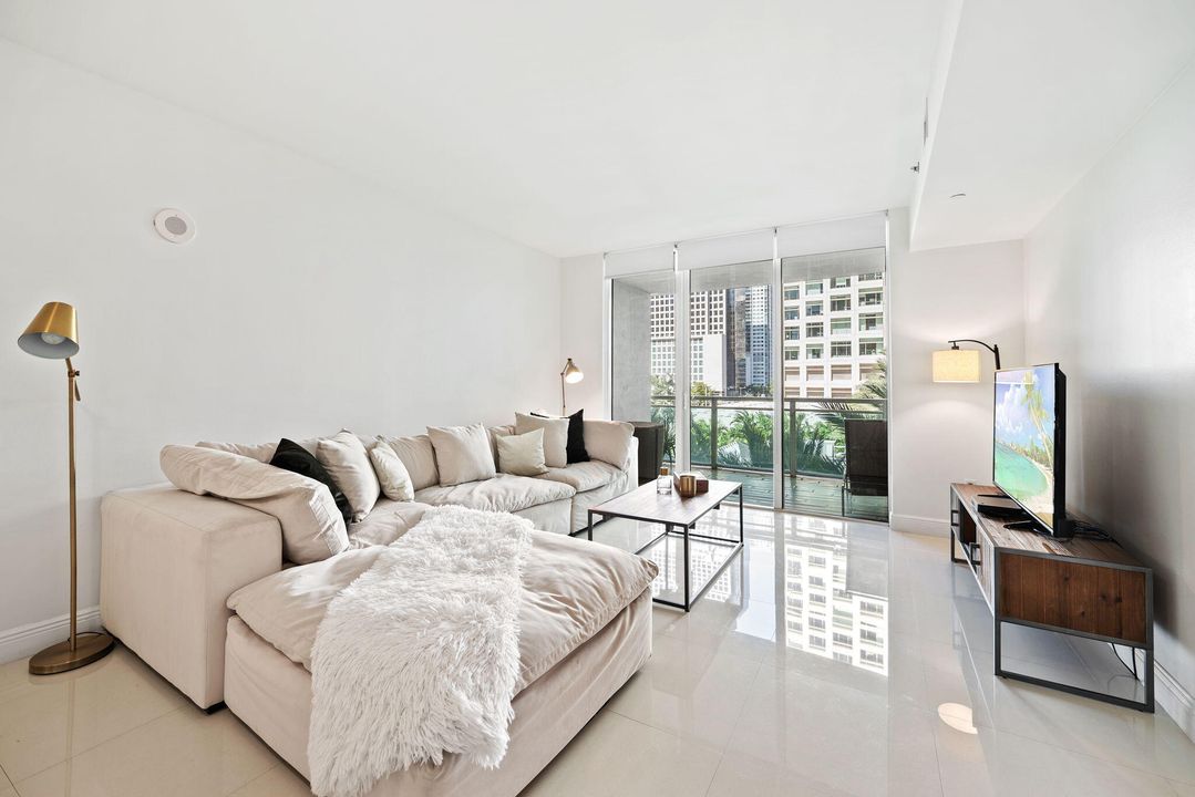 Activo con contrato: $475,000 (1 camas, 1 baños, 774 Pies cuadrados)