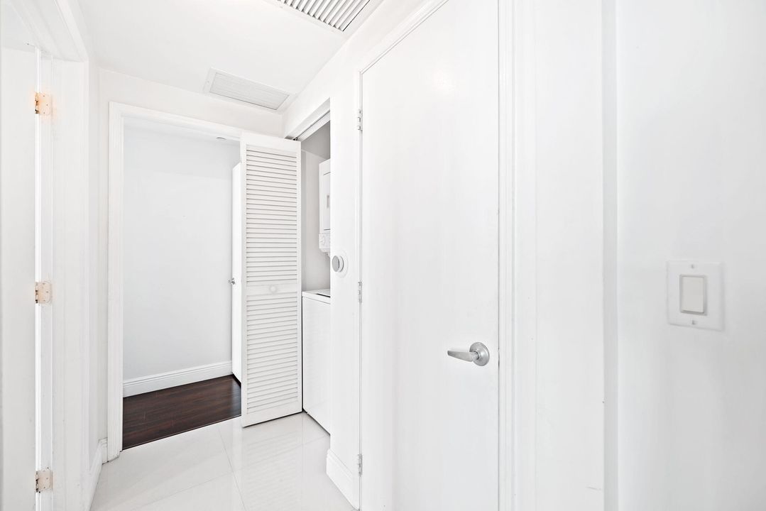 Activo con contrato: $475,000 (1 camas, 1 baños, 774 Pies cuadrados)