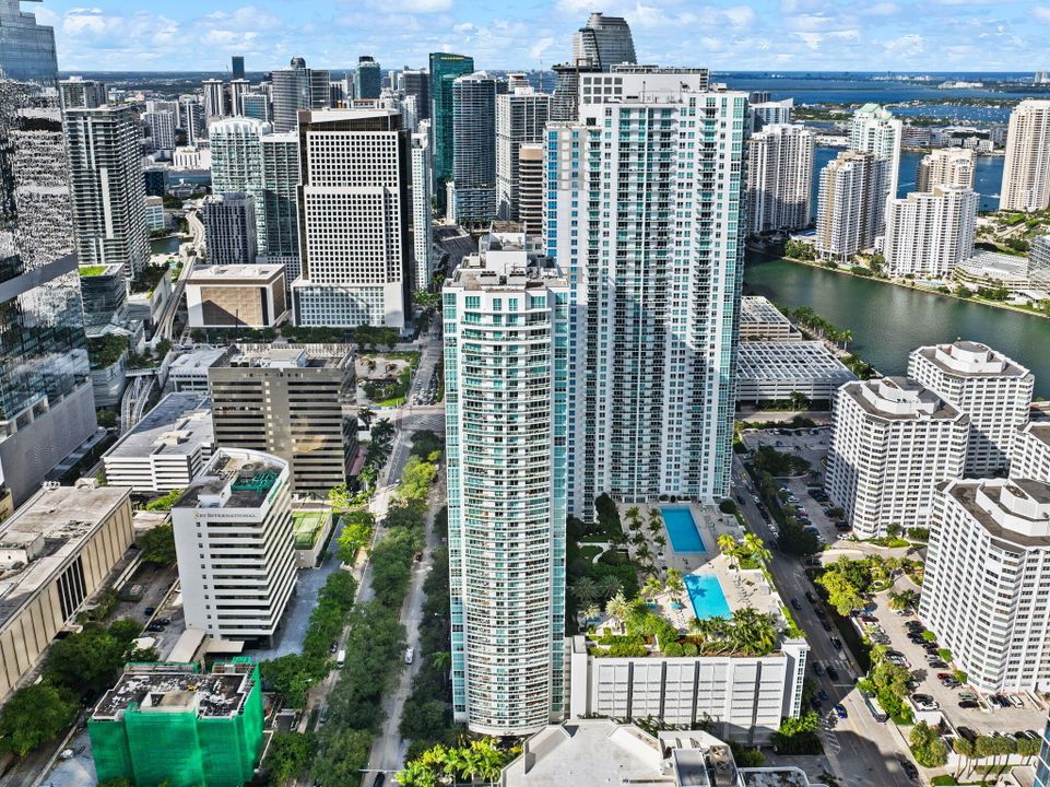 Activo con contrato: $475,000 (1 camas, 1 baños, 774 Pies cuadrados)