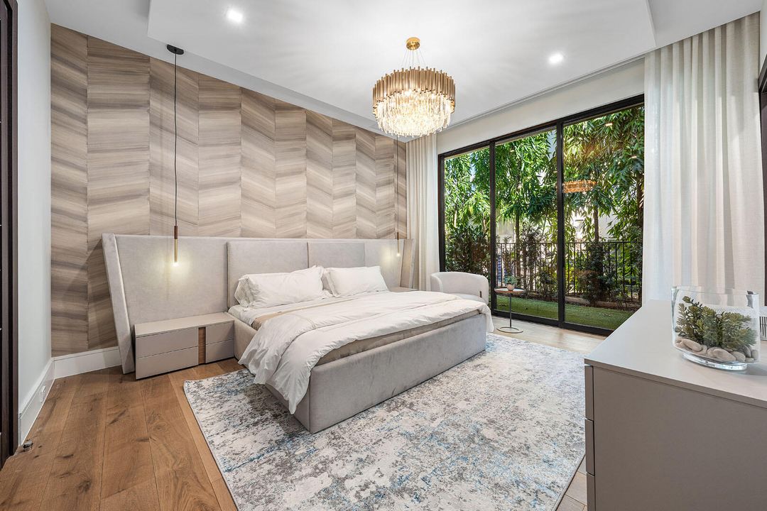 For Sale: $22,795,000 (6 beds, 8 baths, 9029 Square Feet)