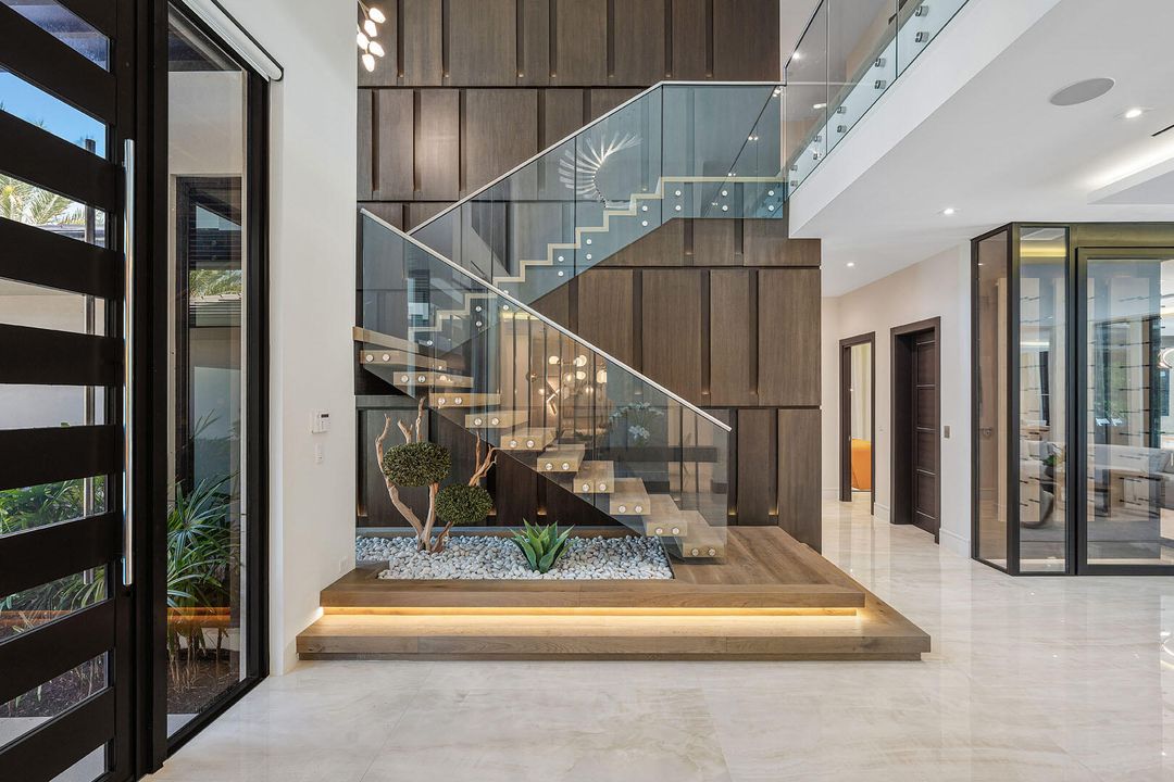 For Sale: $22,795,000 (6 beds, 8 baths, 9029 Square Feet)