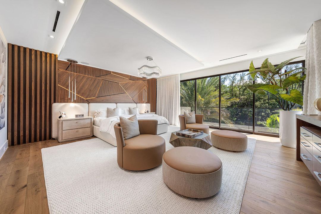 For Sale: $22,795,000 (6 beds, 8 baths, 9029 Square Feet)