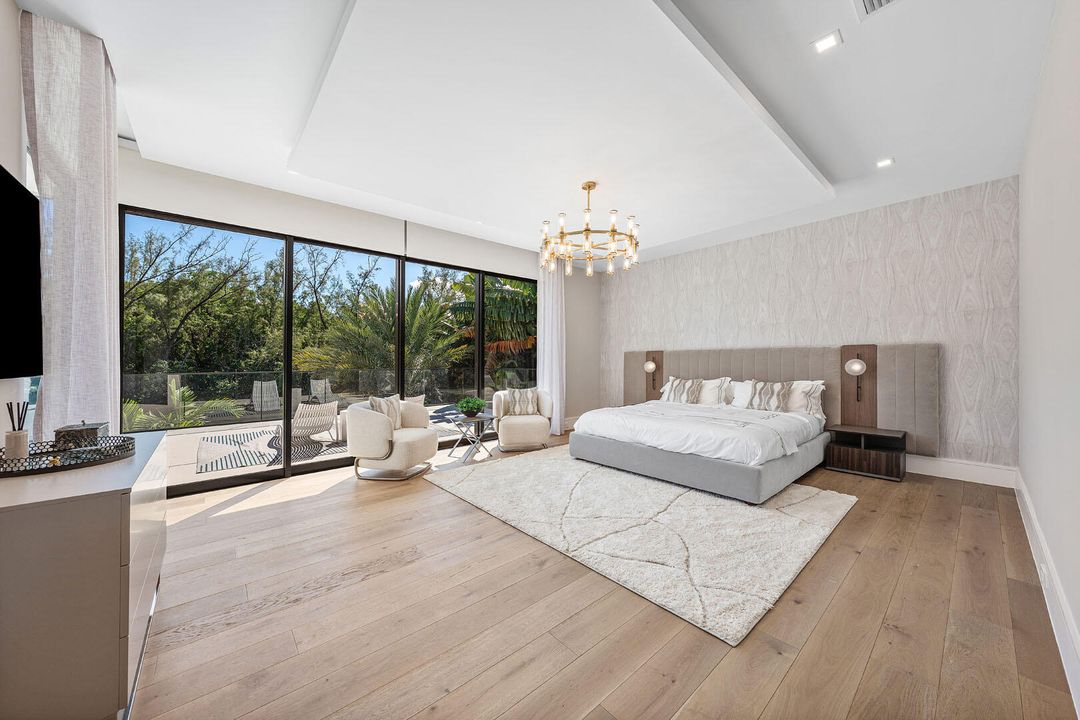 For Sale: $22,795,000 (6 beds, 8 baths, 9029 Square Feet)