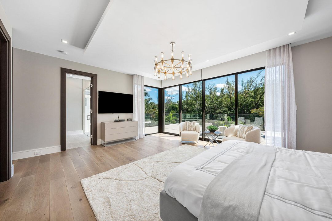 For Sale: $22,795,000 (6 beds, 8 baths, 9029 Square Feet)