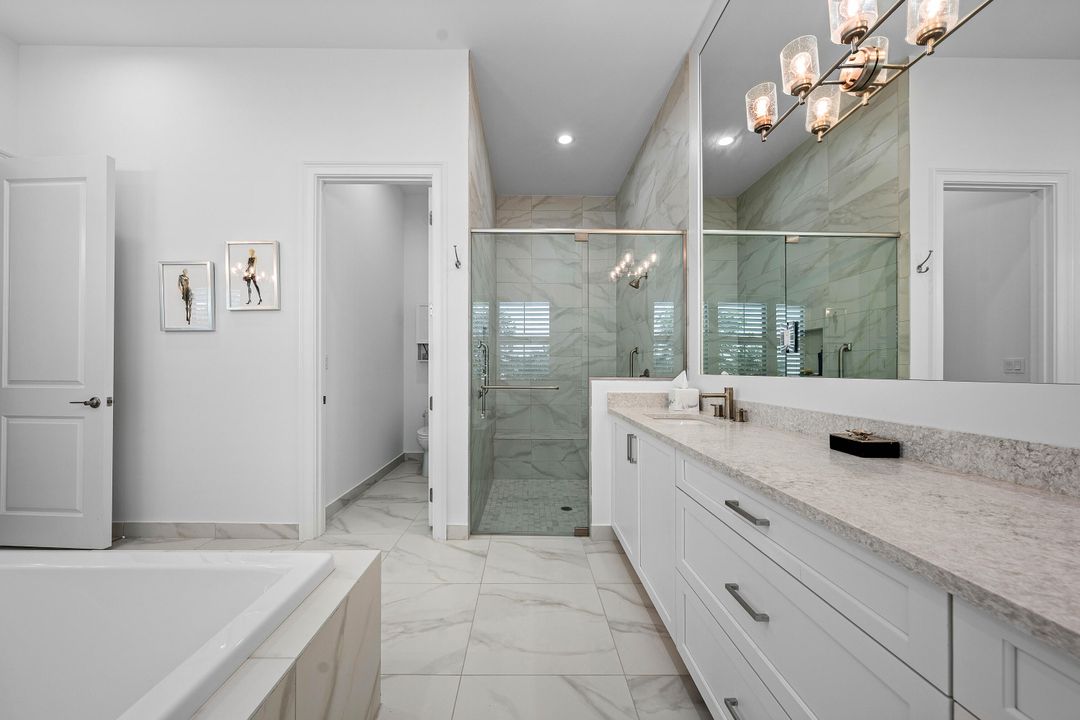 Под контрактом: $2,250,000 (4 спален, 4 ванн, 3170 Квадратных фут)