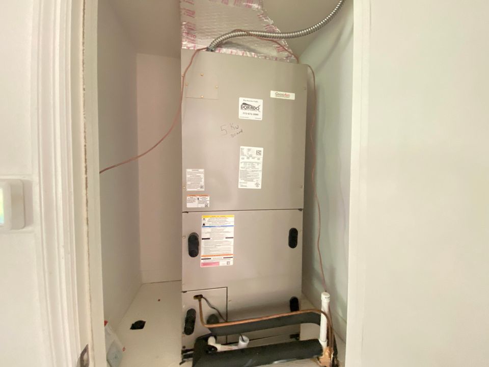 待售: $362,900 (4 贝兹, 2 浴室, 1836 平方英尺)