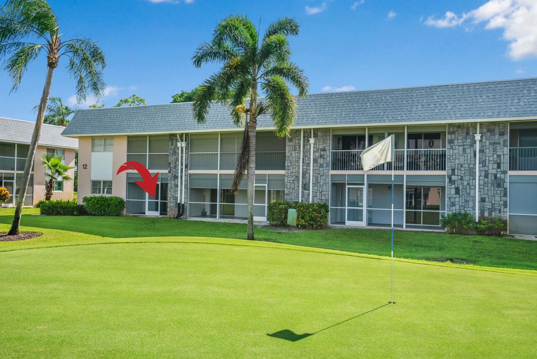 出租: $2,200 (2 贝兹, 2 浴室, 891 平方英尺)