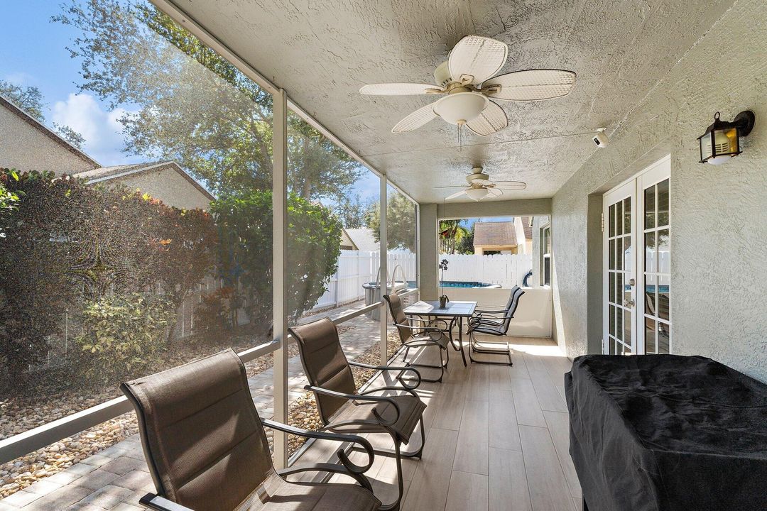 Active With Contract: $550,000 (3 beds, 2 baths, 1376 Square Feet)