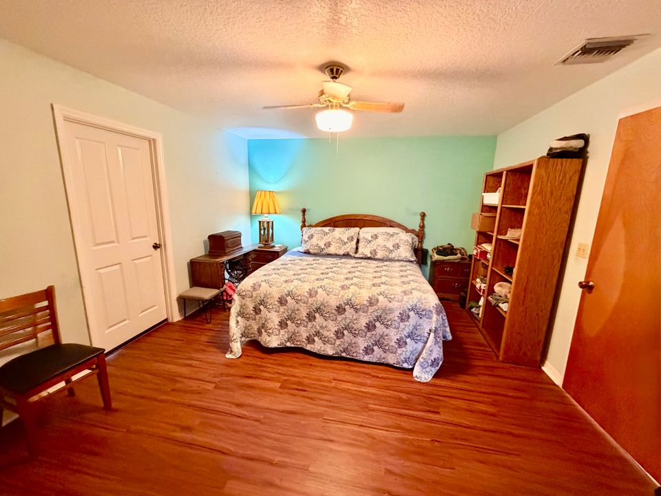 For Sale: $675,000 (4 beds, 3 baths, 2827 Square Feet)