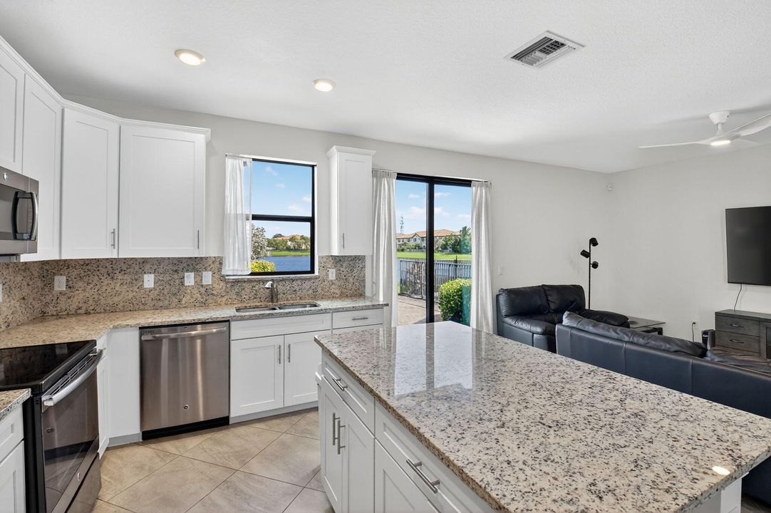 Active With Contract: $599,900 (4 beds, 3 baths, 2008 Square Feet)