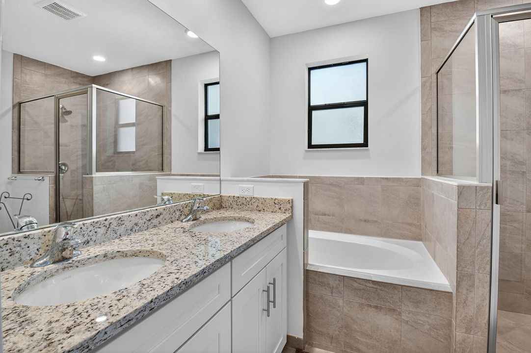 Active With Contract: $599,900 (4 beds, 3 baths, 2008 Square Feet)