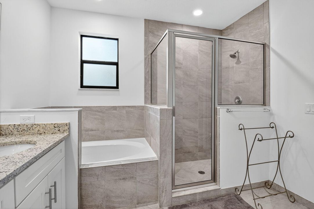 Active With Contract: $599,900 (4 beds, 3 baths, 2008 Square Feet)