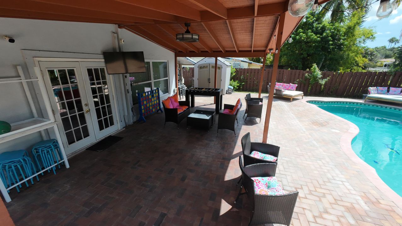 待售: $499,999 (3 贝兹, 2 浴室, 1104 平方英尺)