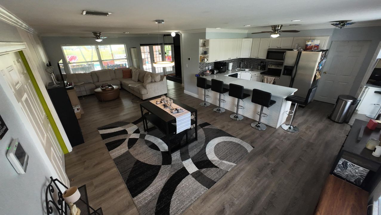 待售: $499,999 (3 贝兹, 2 浴室, 1104 平方英尺)