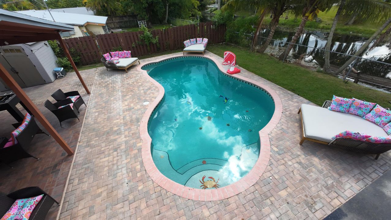 待售: $499,999 (3 贝兹, 2 浴室, 1104 平方英尺)