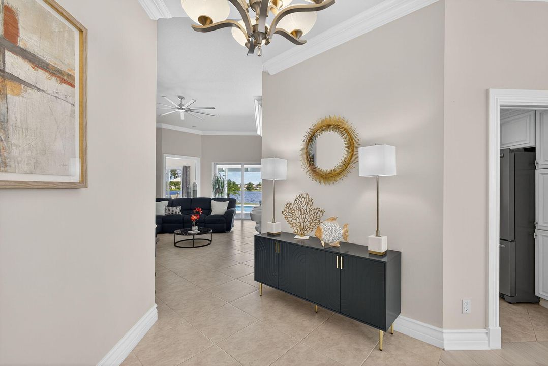 待售: $1,099,000 (4 贝兹, 3 浴室, 2493 平方英尺)