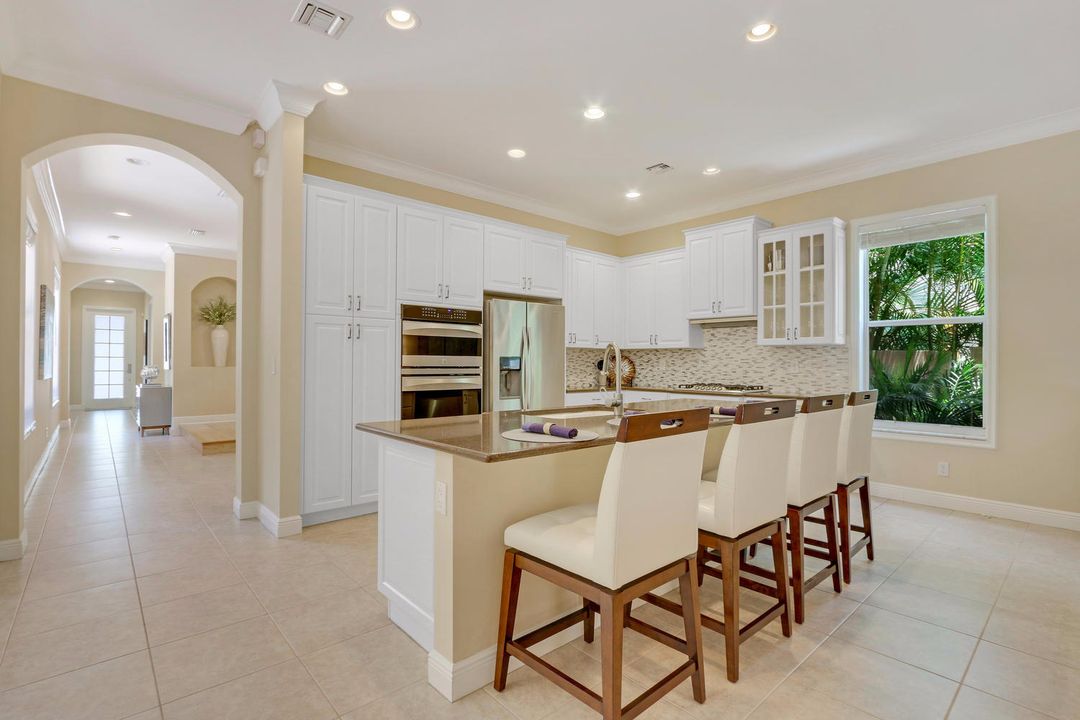 For Rent: $7,900 (4 beds, 4 baths, 2931 Square Feet)