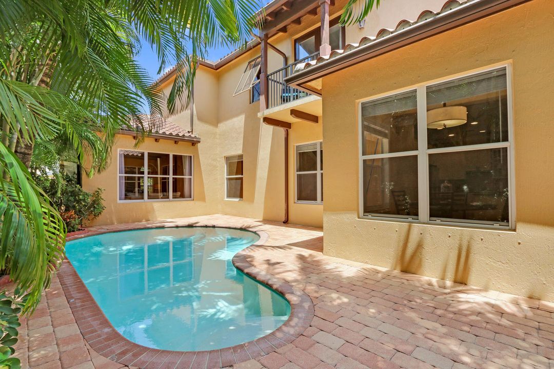 For Rent: $7,900 (4 beds, 4 baths, 2931 Square Feet)