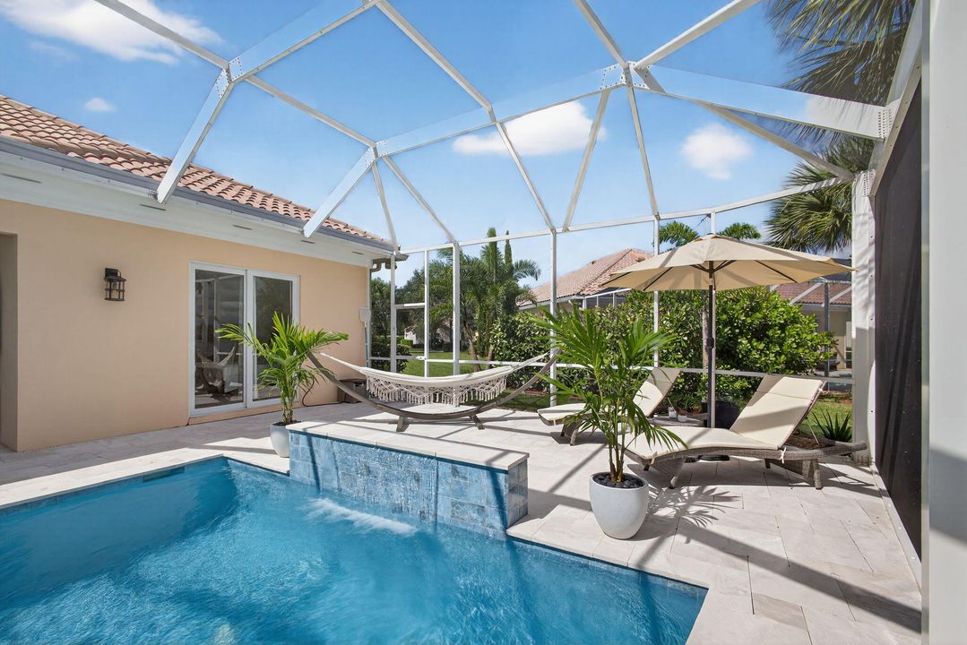 待售: $1,099,000 (4 贝兹, 3 浴室, 2493 平方英尺)