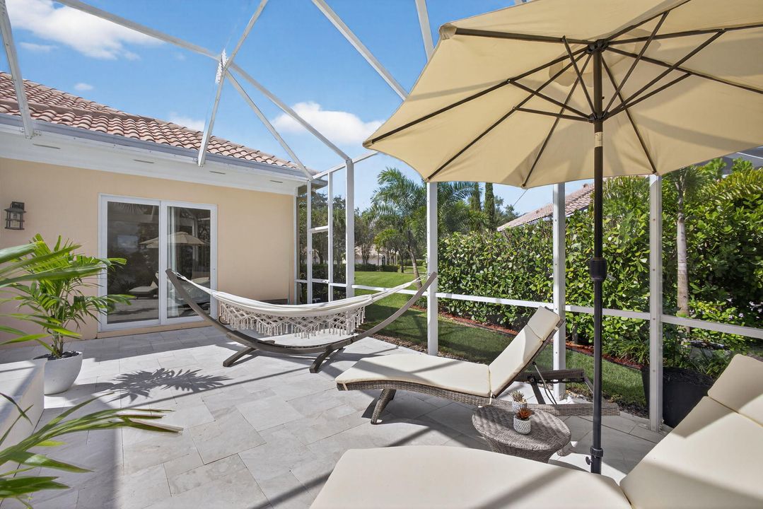 待售: $1,099,000 (4 贝兹, 3 浴室, 2493 平方英尺)