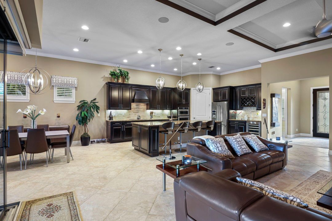 For Sale: $1,227,000 (3 beds, 3 baths, 2496 Square Feet)