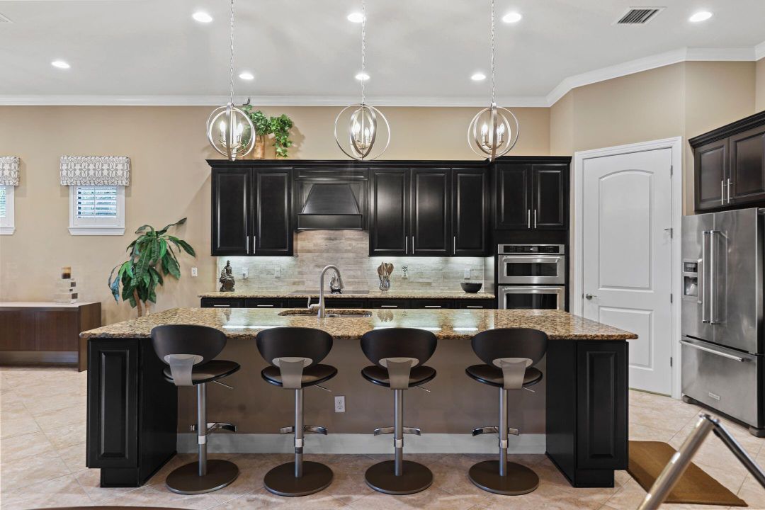 For Sale: $1,227,000 (3 beds, 3 baths, 2496 Square Feet)