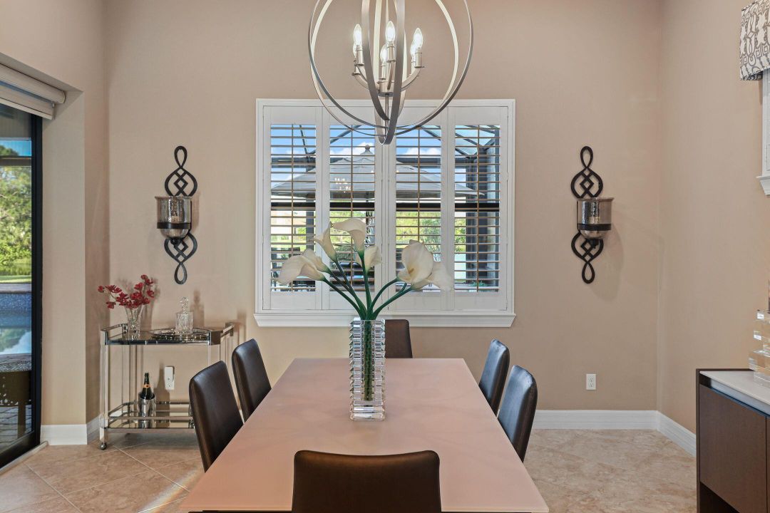 For Sale: $1,227,000 (3 beds, 3 baths, 2496 Square Feet)