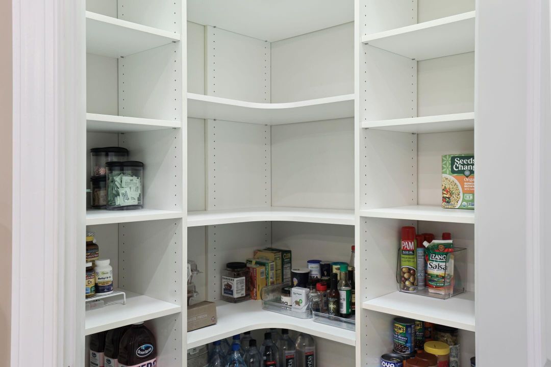 For Sale: $1,227,000 (3 beds, 3 baths, 2496 Square Feet)