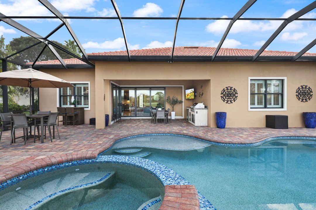 For Sale: $1,227,000 (3 beds, 3 baths, 2496 Square Feet)