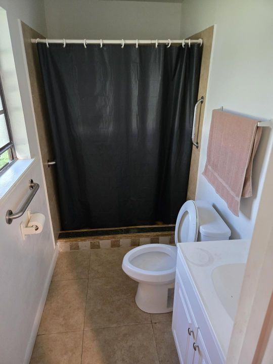 待售: $279,900 (2 贝兹, 2 浴室, 1185 平方英尺)