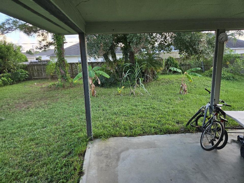 待售: $279,900 (2 贝兹, 2 浴室, 1185 平方英尺)