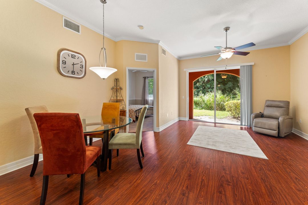 待售: $289,900 (3 贝兹, 2 浴室, 1157 平方英尺)