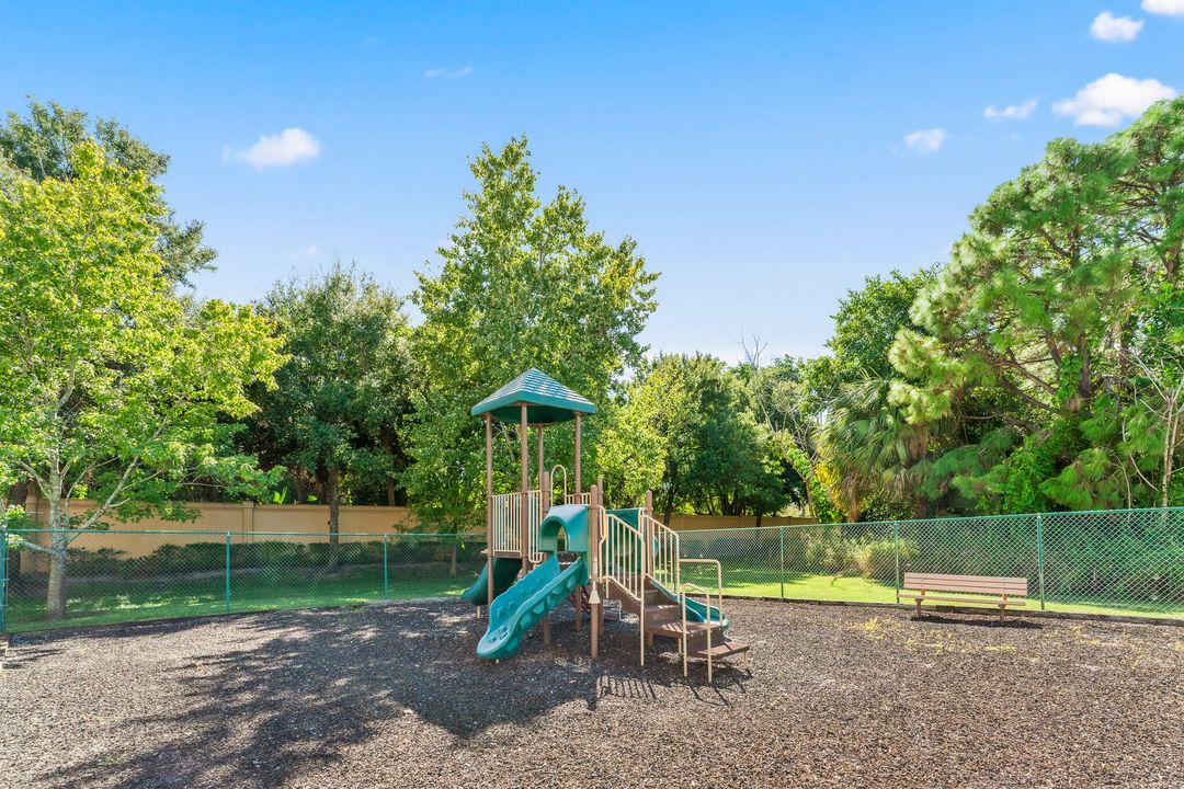 待售: $289,900 (3 贝兹, 2 浴室, 1157 平方英尺)