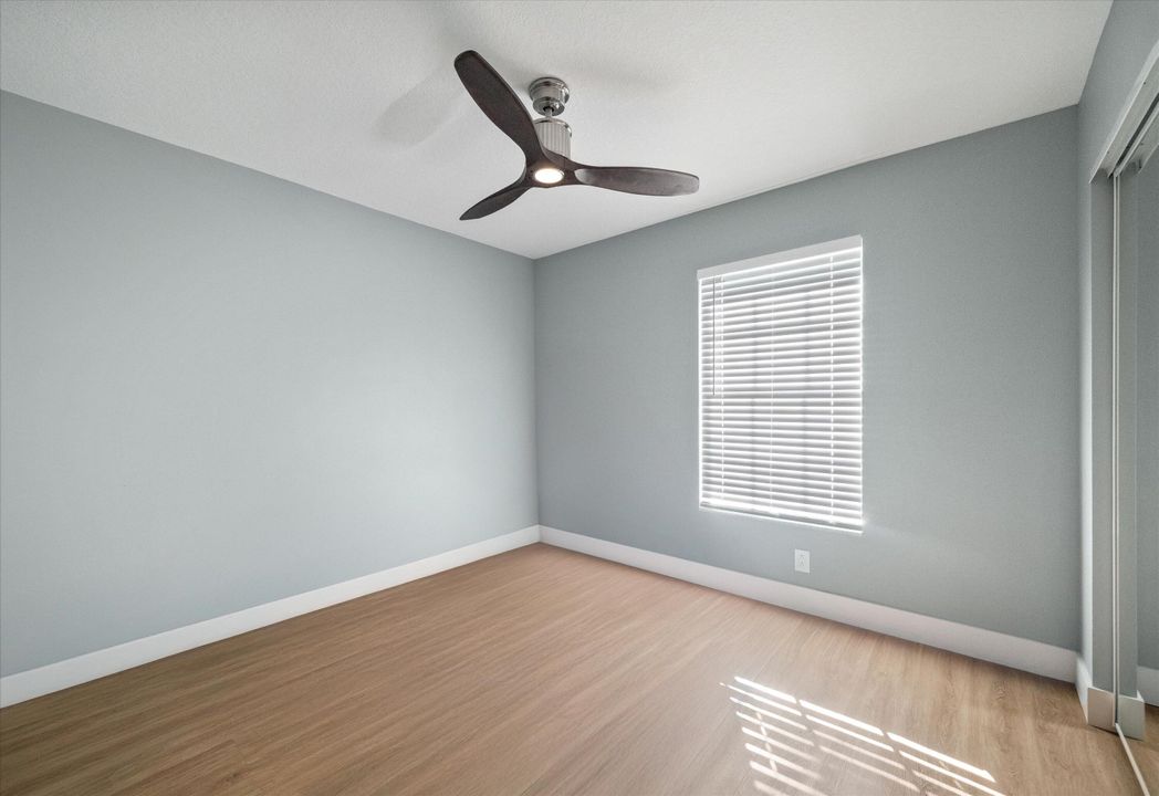 En Venta: $930,000 (3 camas, 2 baños, 1484 Pies cuadrados)