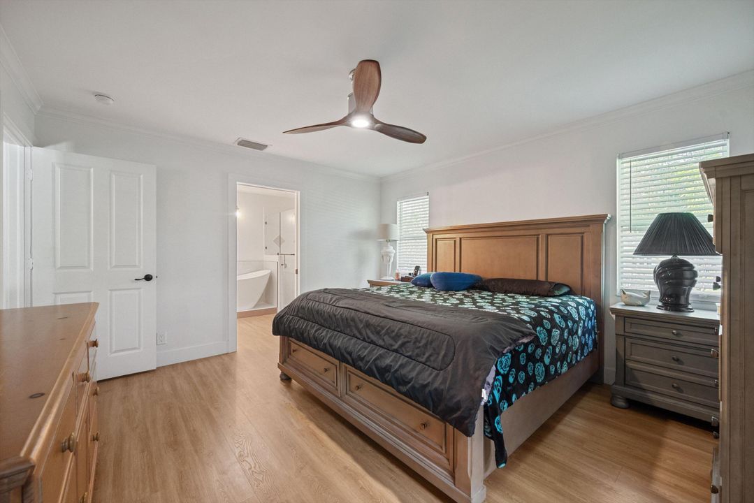 En Venta: $930,000 (3 camas, 2 baños, 1484 Pies cuadrados)