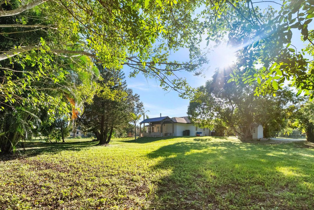 En Venta: $930,000 (3 camas, 2 baños, 1484 Pies cuadrados)