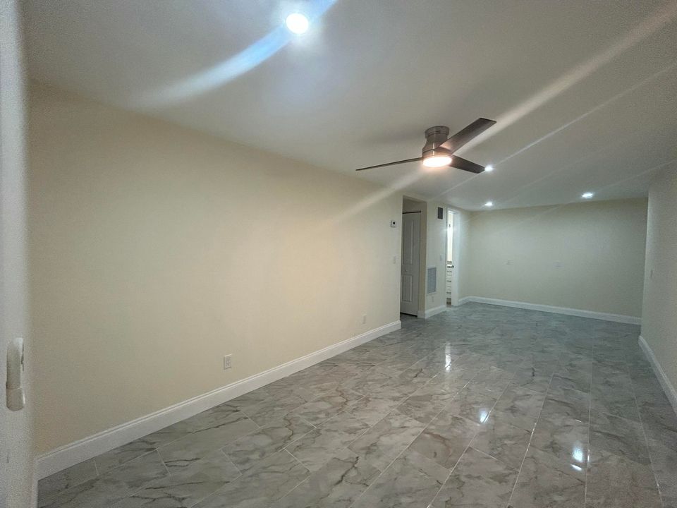 For Rent: $2,500 (3 beds, 2 baths, 1225 Square Feet)