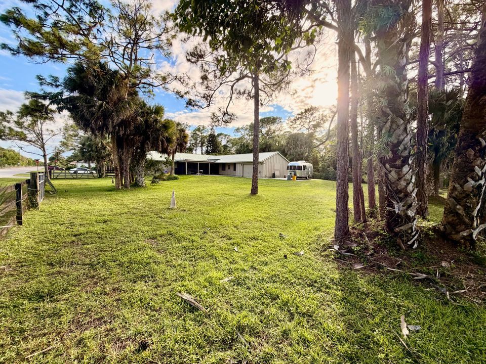 For Sale: $675,000 (4 beds, 3 baths, 2827 Square Feet)