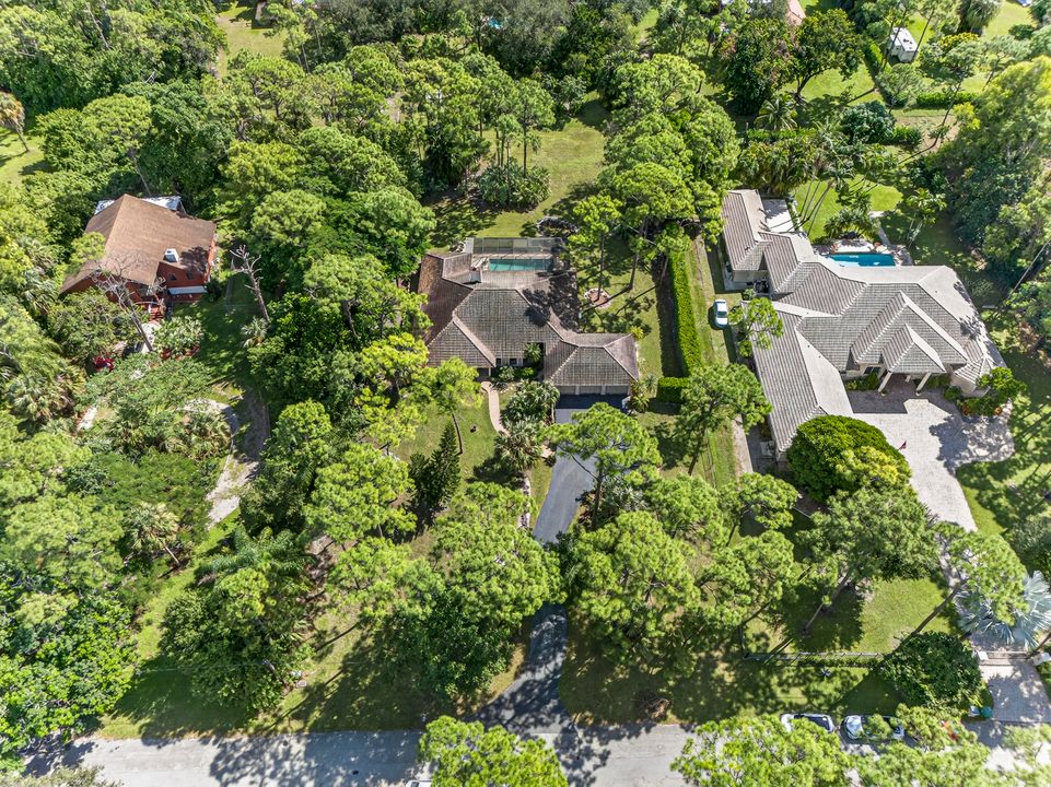 На продажу: $1,299,000 (4 спален, 2 ванн, 2747 Квадратных фут)