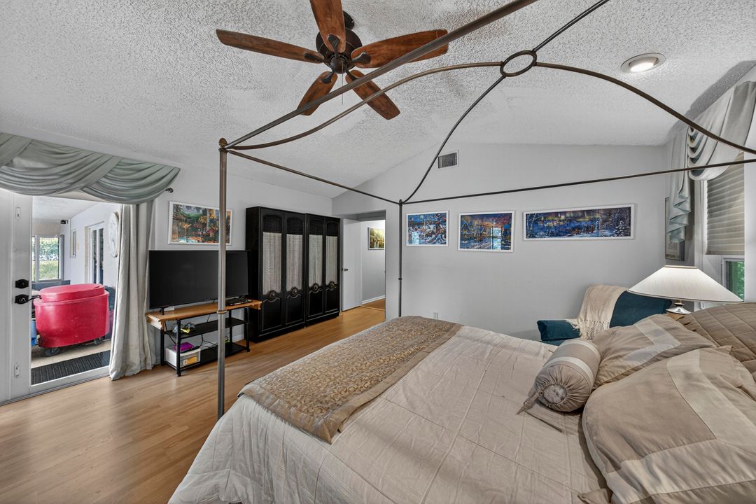 На продажу: $1,299,000 (4 спален, 2 ванн, 2747 Квадратных фут)