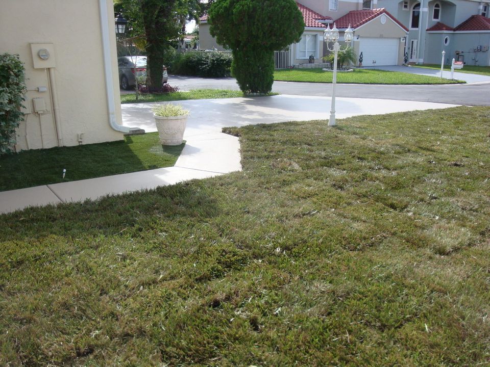 Active With Contract: $549,900 (3 beds, 2 baths, 2131 Square Feet)