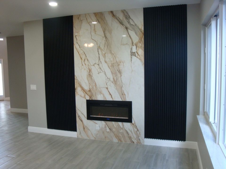 Active With Contract: $549,900 (3 beds, 2 baths, 2131 Square Feet)