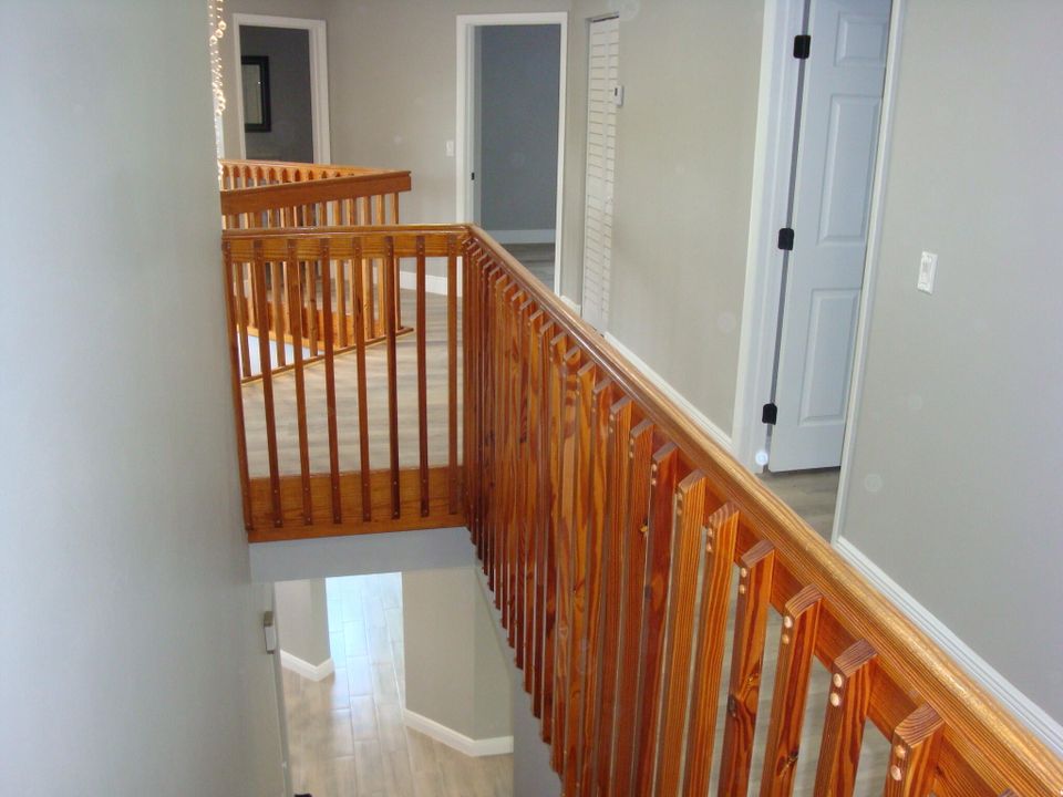 Active With Contract: $549,900 (3 beds, 2 baths, 2131 Square Feet)