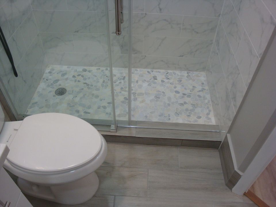 Active With Contract: $549,900 (3 beds, 2 baths, 2131 Square Feet)