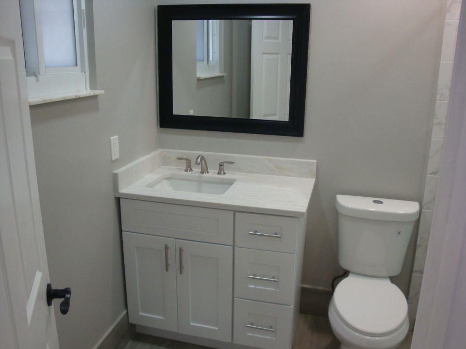 Active With Contract: $549,900 (3 beds, 2 baths, 2131 Square Feet)