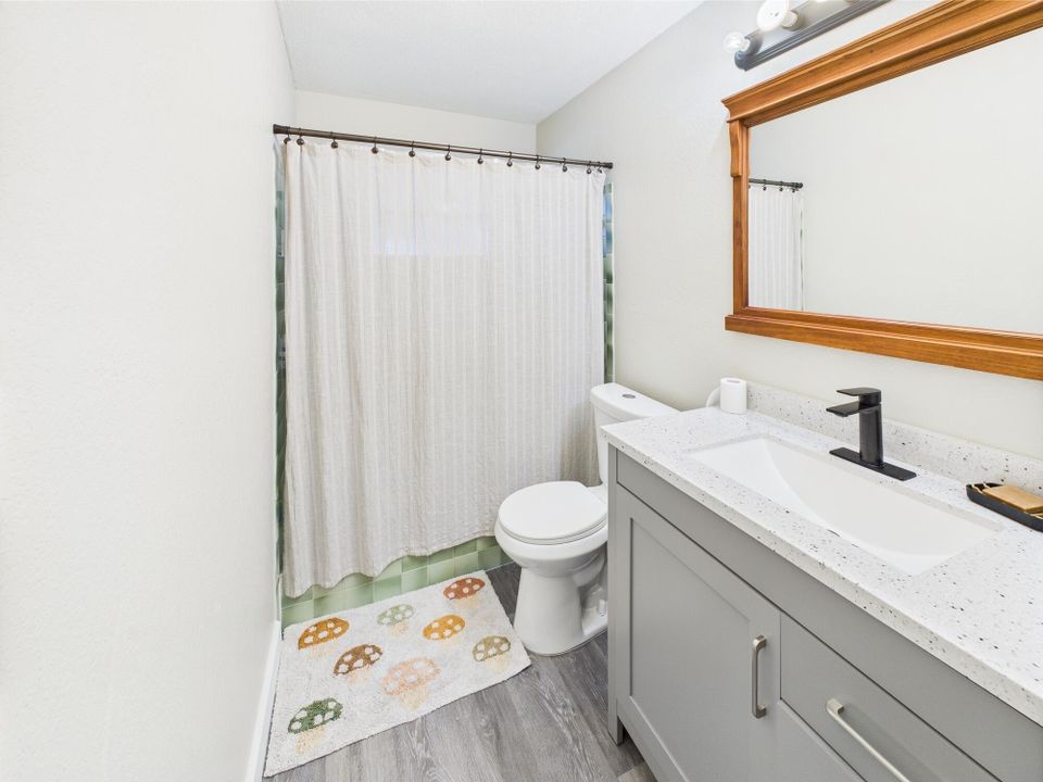 For Sale: $515,000 (3 beds, 2 baths, 1649 Square Feet)