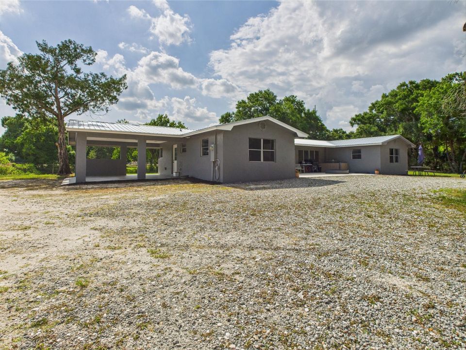 For Sale: $515,000 (3 beds, 2 baths, 1649 Square Feet)