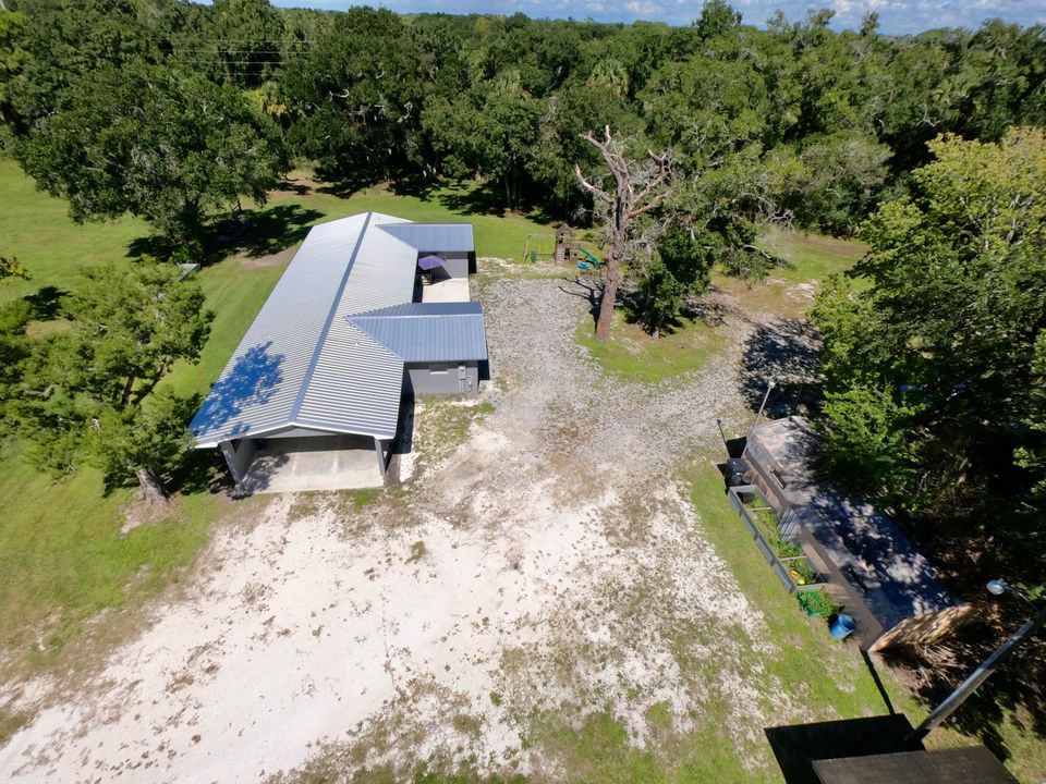 For Sale: $515,000 (3 beds, 2 baths, 1649 Square Feet)