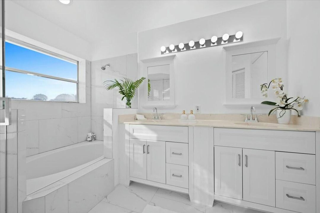 待售: $690,000 (5 贝兹, 3 浴室, 2435 平方英尺)