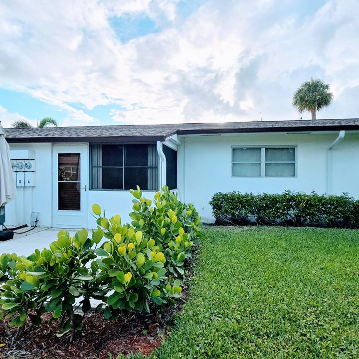 For Rent: $1,400 (1 beds, 1 baths, 661 Square Feet)